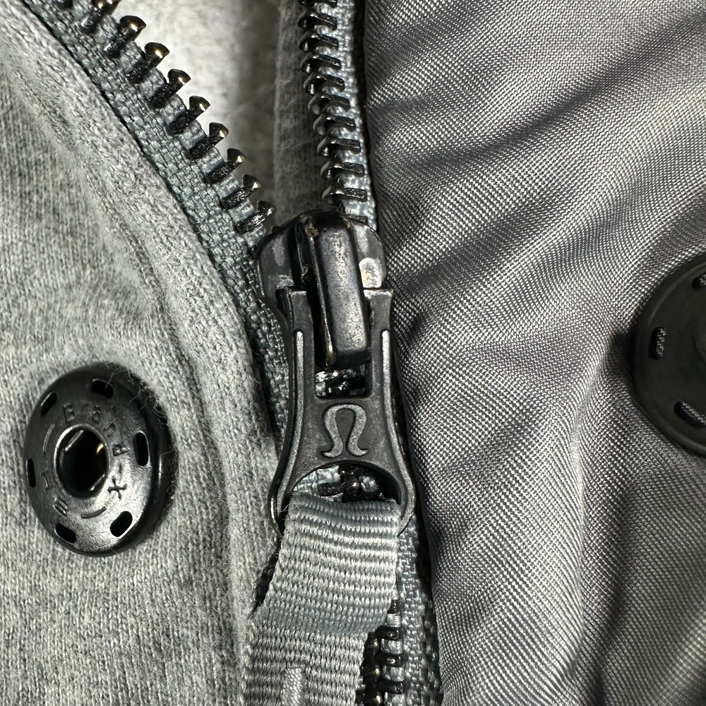 Lululemon Athletica Gray Zip Up Hoodie Full Zip Athletic Mens Size Medium - Picture 9 of 14